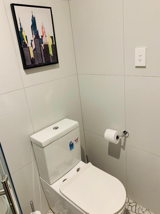 Auckland Homestay Near Airport-Room With En-Suite, Free Parking Папакура Екстериор снимка